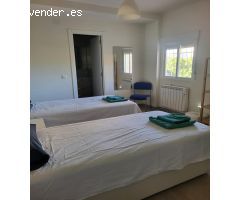 Alquiler de chalet de temporada 2 viviendas de 2 habitaciones reformado con piscina y parking