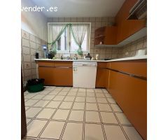 Amplio piso de 5 habitaciones en zona centro