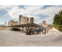 SE ALQUILA UN PISO EN LA PRIMERA LÍNEA DE PONIENTE, BENIDORM