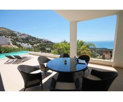 VILLA DE LUJO EN ALTEA HILLS ALQUILER