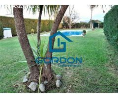 Alquilamos chalet con piscina en Montalvo