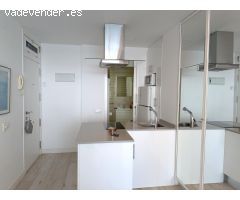 Estudio reformado con vistas al mar y garaje en primera línea de la Playa de la Fossa – Calpe