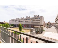 UBICACIÓ PRIME AMB UN GRANDIÓS GARATGE
