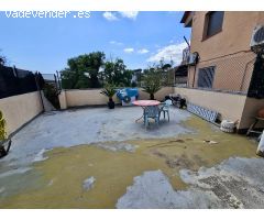 CASA  CON PISCINA Y GARAJE EN VENTA EN RESIDENCIAL PARK, MAÇANET DE LA SELVA