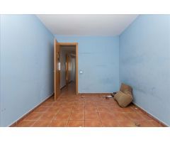 CASA DE 2 PLANTAS CON GARAJE EN VENTA EN PIERA, BARCELONA