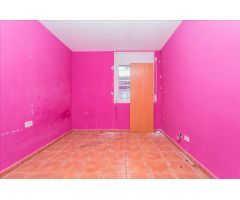 CASA DE 2 PLANTAS CON GARAJE EN VENTA EN PIERA, BARCELONA