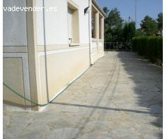 CASA CON PISCINA EN ALQUILER A 10 MINUTOS DE MANRESA