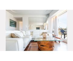 Amplia vivienda con terrazas y vistas despejadas en el corazón de Gros, a un paso de la Zurriola