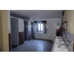 Casa en Venta en Larraul con Terreno - ¡Oportunidad Única para Reformar!