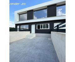 Venta de Adosado en Gran Alacant – Viviendas con Sótano y Placas Solares Incluidas