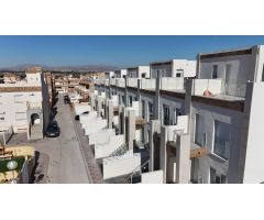 Chalets modernos de obra nueva cerca de la playa en Arenales del Sol y El Carabassí