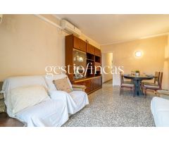 ¡PISO DE 4 HABITACIONES Y DOS BAÑOS EN EL CENTRO DE CAMBRILS!