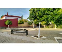 Casa de pueblo para reformar en ubicación privilegiada – Espartinas