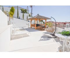 IMPRESIONANTE VILLA CON VISTAS PANORAMICAS AL MAR EN TORREBLANCA