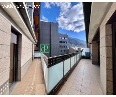 Espacioso ático en el corazón de Escaldes-Engordany
