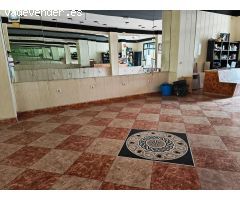 ALQUILER LOCAL COMERCIAL EN EL PUERTO DE SANTA MARÍA (AVENIDA DE ANDALUCÍA))