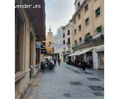 Local en la mejor calle peatonal de Sitges
