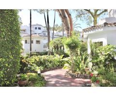 FANTÁSTICO PISO EN UNA EXCLUSIVA URBANIZACIÓN PRIVADA CON PISCINAS EN LA ZONA DE ELVIRIA