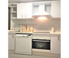 FANTÁSTICO PISO EN UNA EXCLUSIVA URBANIZACIÓN PRIVADA CON PISCINAS EN LA ZONA DE ELVIRIA