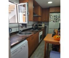 CAN ANGLADA - ¡¡¡PISO PARA ENTRAR A VIVIR EN FINCA DE TAN SÓLO 3 VECINOS!!!