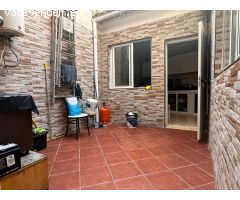 CASA PARA DOS FAMILIAS EN CAN PUIGGENER