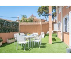 Amplia y tranquila vivienda con terraza, patio y vistas al mar en Palma – cerca de Porto Pi