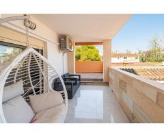 Piso reformado de 3 habitaciones con terraza en Santa Ponsa – ¡Listo para entrar a vivir!