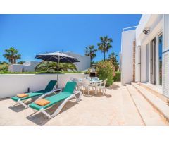 Chalet con licencia turística a solo 80 metros del mar en Cala Egos / Cala dOr