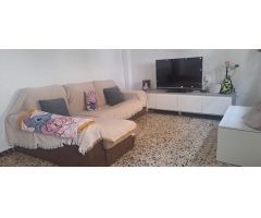 SE VENDE CASA DE TRES DORMITORIOS