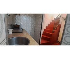 SE VENDE CASA DE TRES DORMITORIOS