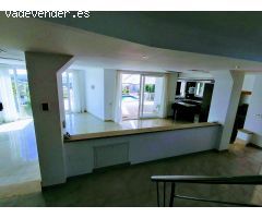 MAGNIFICA VILLA EN SANTA PONSA
