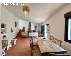 Finca con Cortijo en Cómpeta