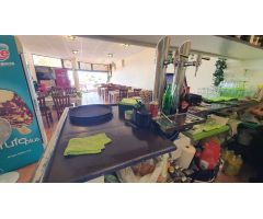 Traspaso de Restaurante en Funcionamiento en Golf Sur: Primera Línea de Playa y Gran Potencial
