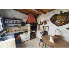 Venta de Casa con  Terreno en El Tanque