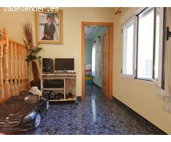 Casa grande con espacios dentro y fuera. Ideal para relajarte en la naturaleza