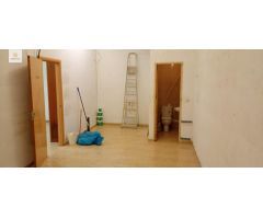 Se VENDE LOCAL COMERCIAL zona Colón