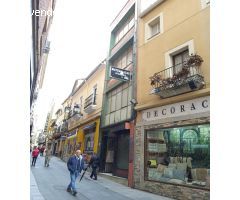 EMPIRE HOMES vende edificio muy cerca de la plaza mayor de Cáceres