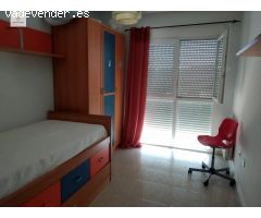 Se ALQUILA piso en NUEVO CÁCERES