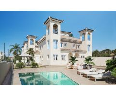 SE VENDEN CHALET EN BIGASTRO