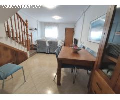 SE VENDE CHALET ADOSADO EN TORRE DE LA HORADADA
