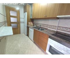 SE VENDE CHALET ADOSADO EN TORRE DE LA HORADADA