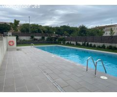 Piso 4 habitaciones + parking + piscina + trastero (SIN MASCOTAS)