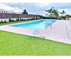 Piso 4 habitaciones + parking + piscina + trastero (SIN MASCOTAS)
