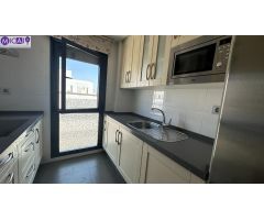 Vivienda con plaza de garaje en Avenida de la Sanidad Pública