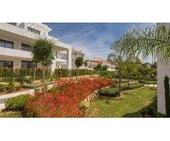 Apartamento de lujo en venta – Cortijo del Golf, El Campanario, Estepona