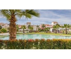 Apartamento de lujo en venta – Cortijo del Golf, El Campanario, Estepona