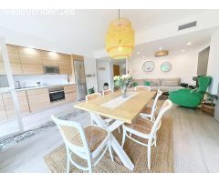 ¡Amplio apartamento en planta baja con acceso directo a la piscina y a pocos minutos de la playa!