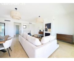 Exclusivas Casas Adosadas nuevas a estrenar con Vistas al Golf y mar.