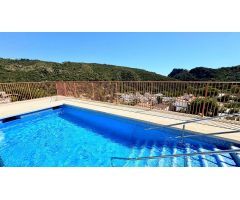 Estudio de Lujo a Estrenar en el Corazón de Benahavís – Ideal como Inversión o Residencia Vacacional
