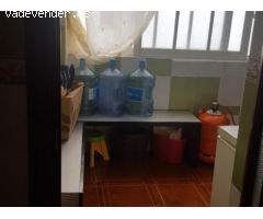 PISO BIEN CONSERVADO EN ZONA MADRIGAL